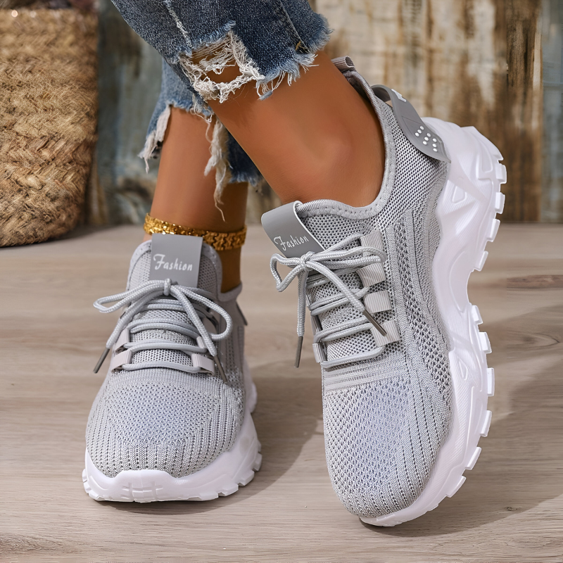 Bella™ | Comfortable Trainers with Supportive Footbed