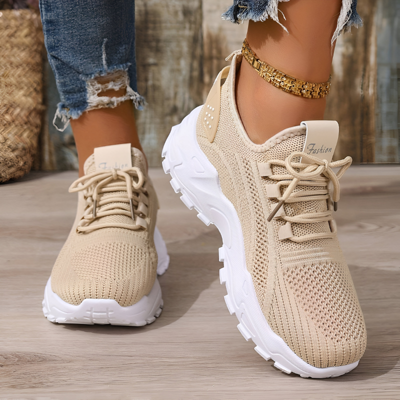 Bella™ | Comfortable Trainers with Supportive Footbed