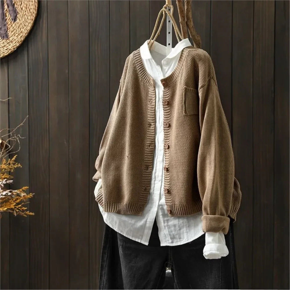 Judith | Relaxed Button Cardigan