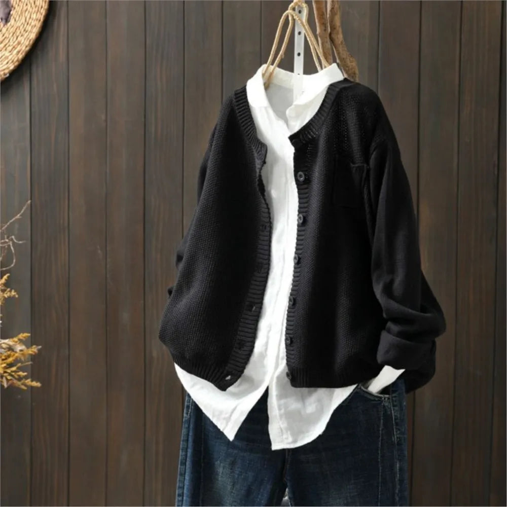 Judith | Relaxed Button Cardigan