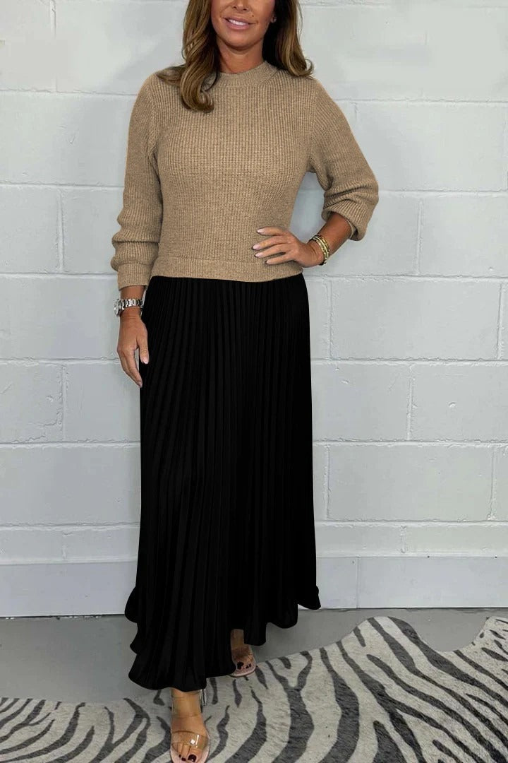 Camilla™ | Elegant Maxi Dress with Knitted Bodice and Pleated Skirt