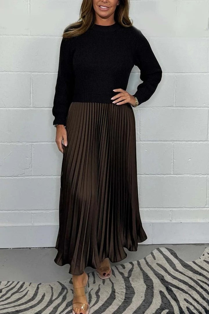 Camilla™ | Elegant Maxi Dress with Knitted Bodice and Pleated Skirt