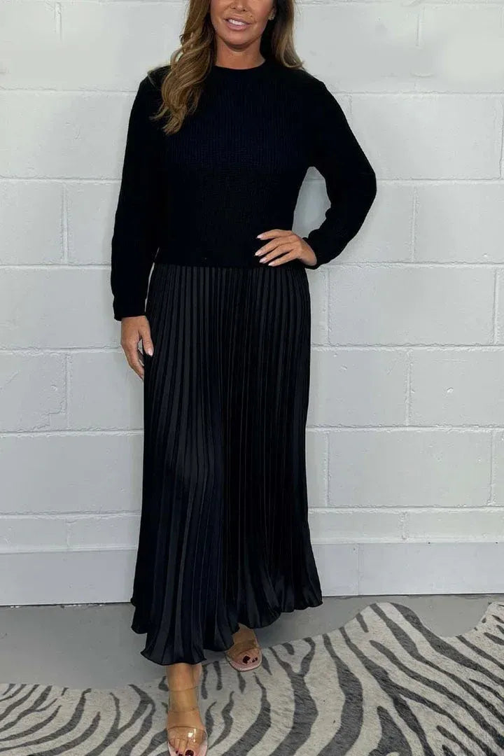 Camilla™ | Elegant Maxi Dress with Knitted Bodice and Pleated Skirt