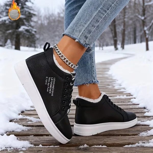 PlushStep™ | Comfortable Fleece-Lined Lace-Up Trainers