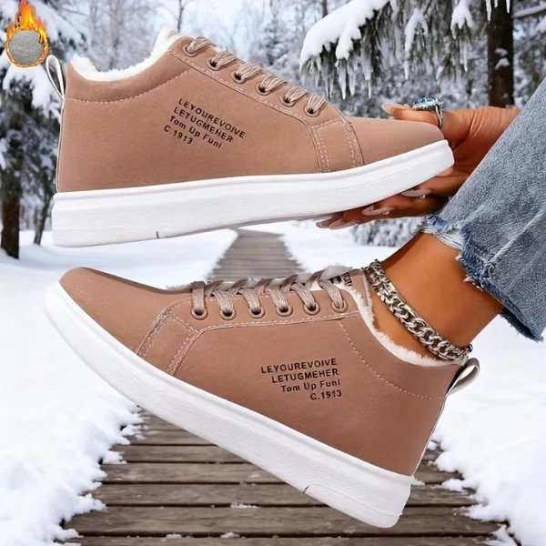 PlushStep™ | Comfortable Fleece-Lined Lace-Up Trainers