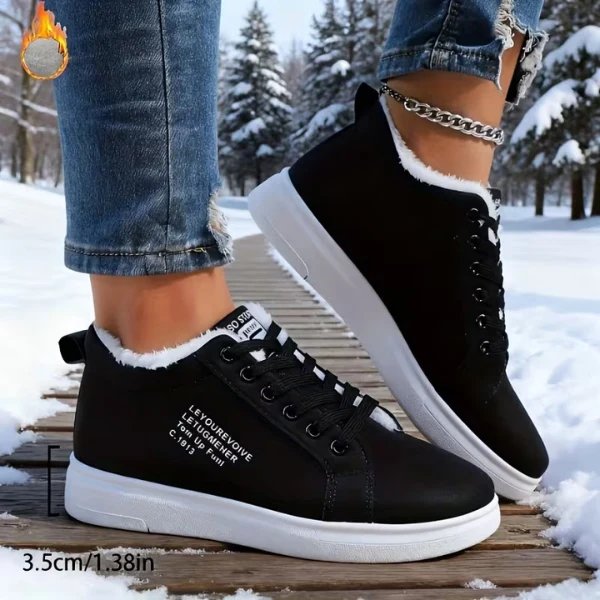 PlushStep™ | Comfortable Fleece-Lined Lace-Up Trainers