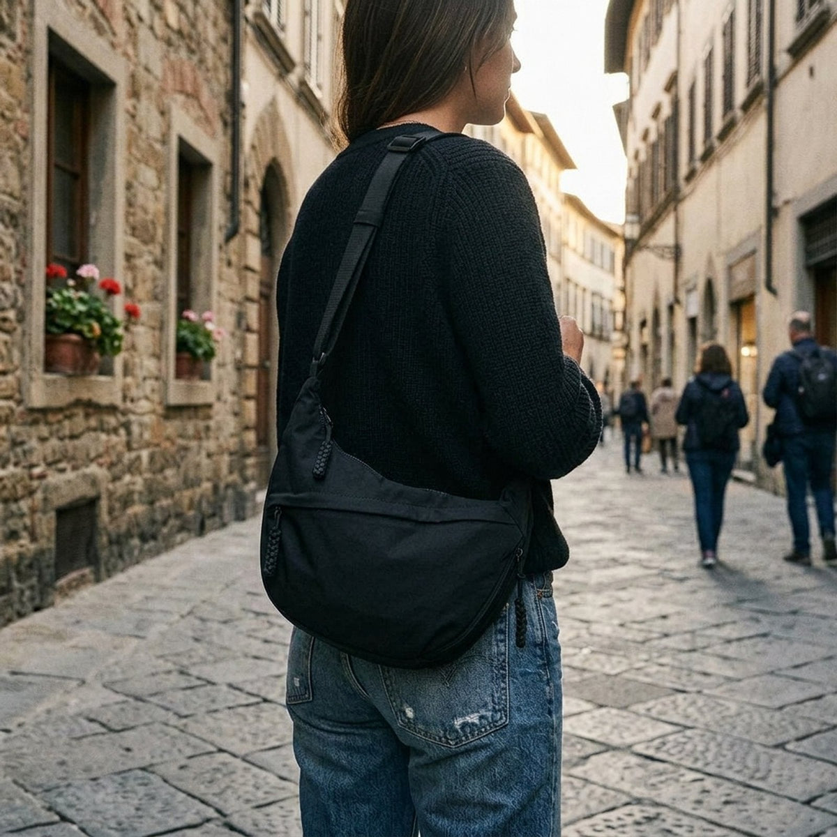 Runa™ | Adjustable Anti-Theft Crossbody Bag